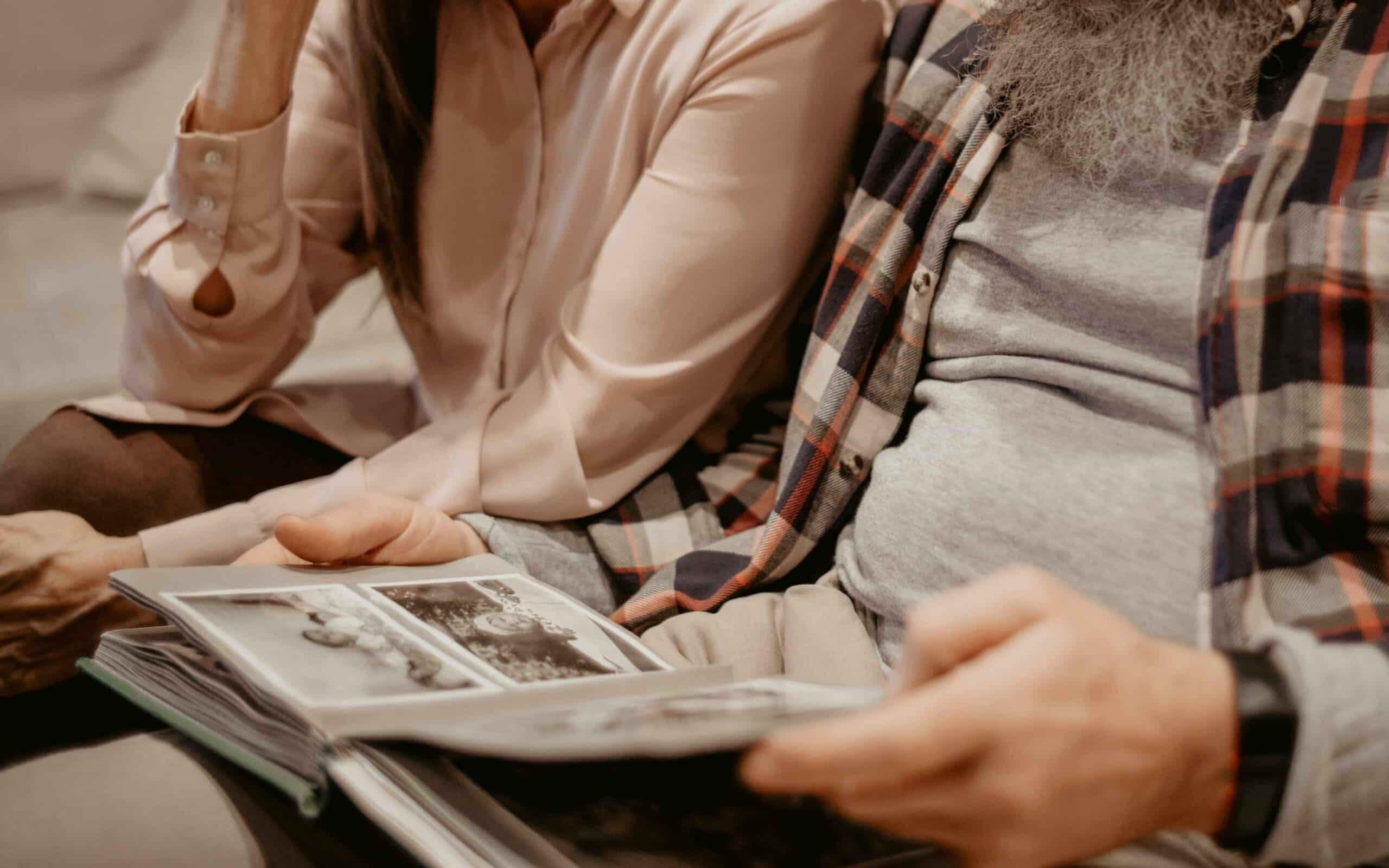pexels-mikhail-nilov-6973113 pexels-mikhail-nilov-6973113